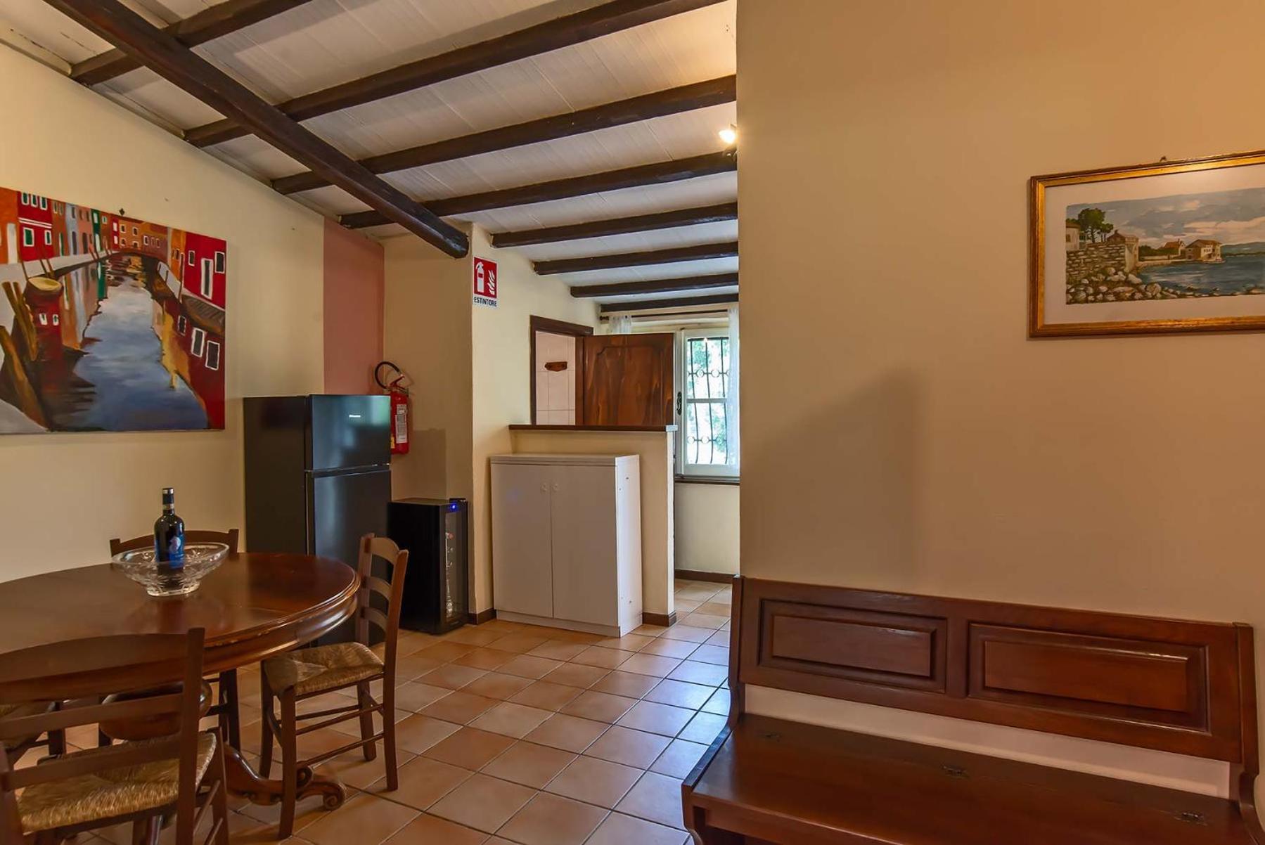 Agriturismo Villa Alari 切托纳 外观 照片