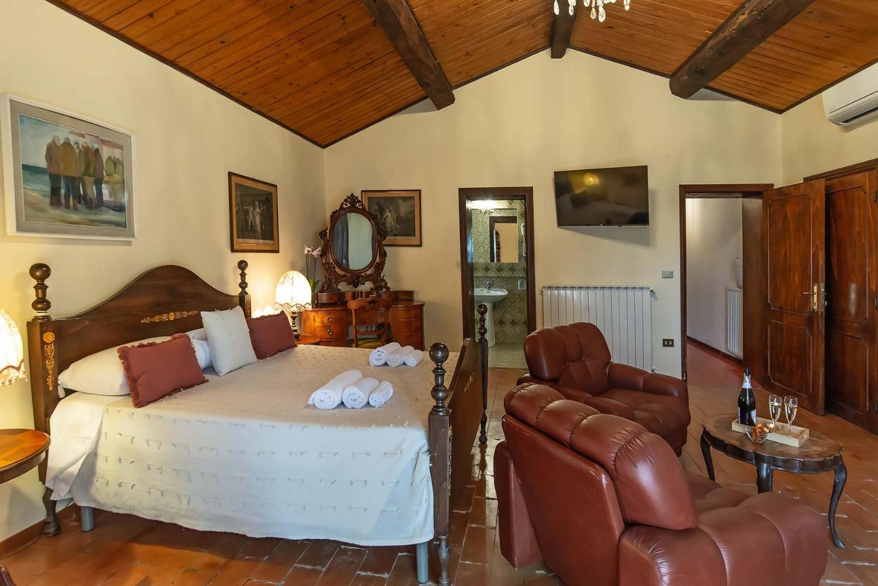 Agriturismo Villa Alari 切托纳 外观 照片