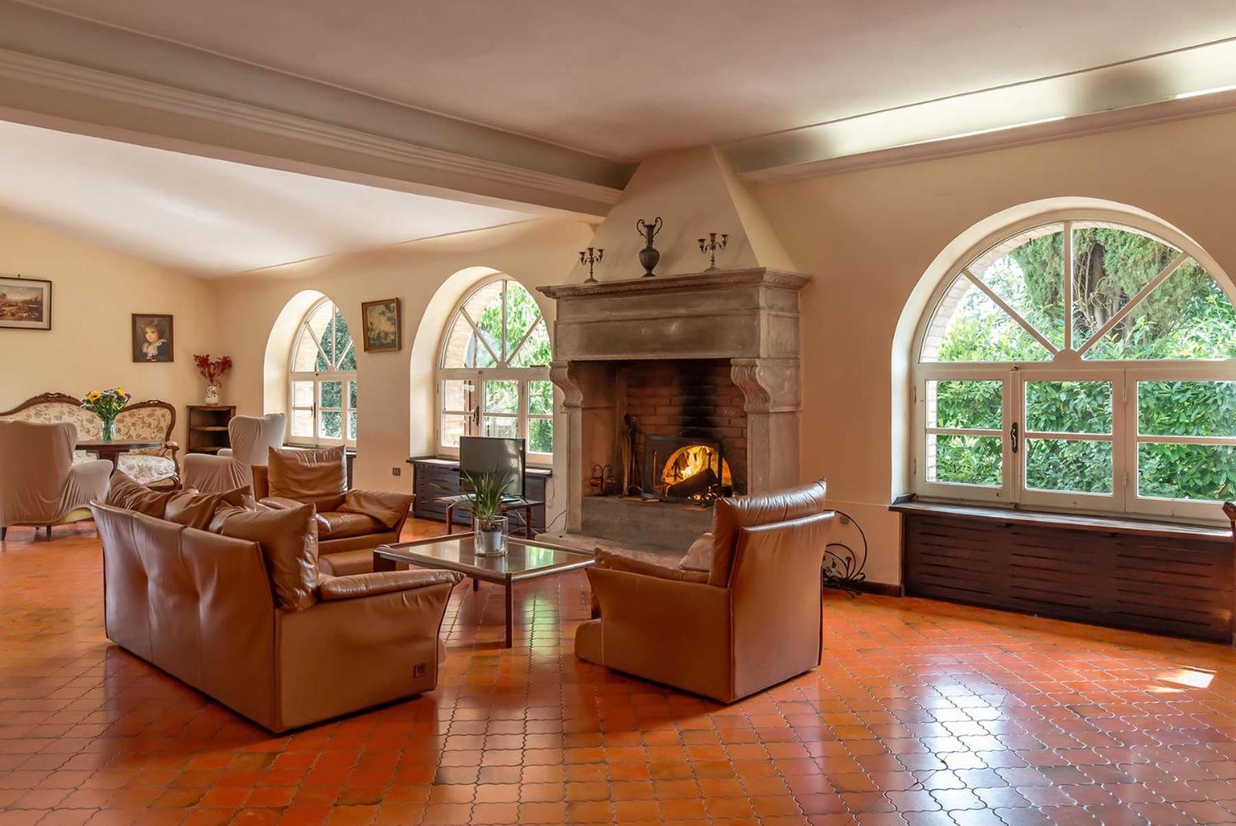 Agriturismo Villa Alari 切托纳 外观 照片